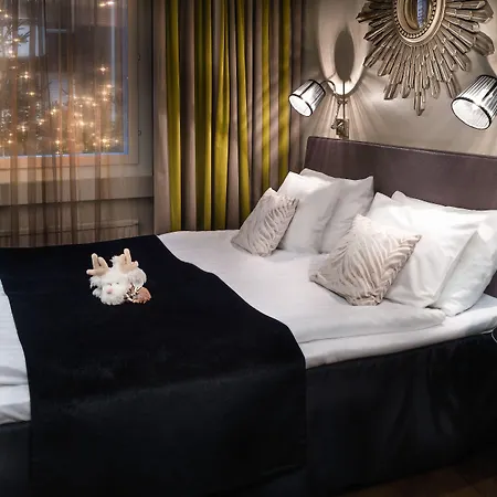 Arctic Hotel