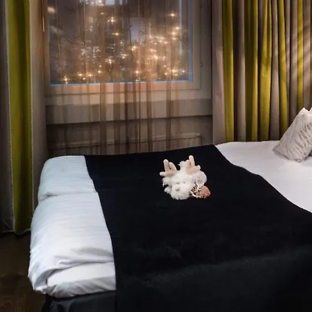 Arctic Hotel