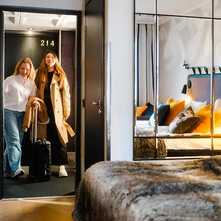 Hotel Arctic 4*